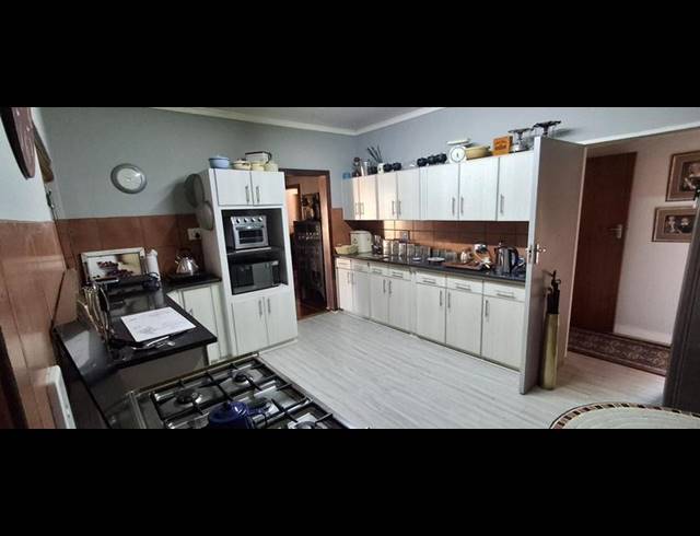 3 BEDROOM HOUSE FOR SALE IN MEYERHOF